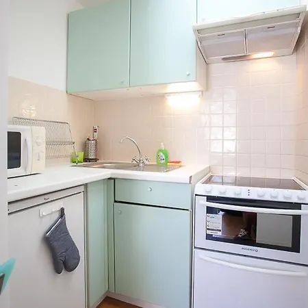 1 Bedroom In Marais París